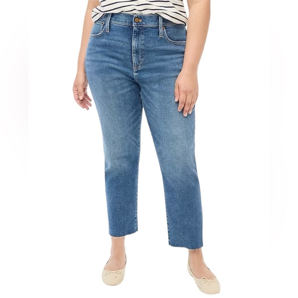 J. Crew Essential Straight Jean in All-Day Stretch Blue Raw Hem Denim Slim Fall